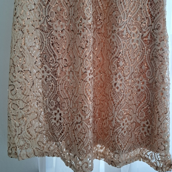 WOMEN'S DRESS - Picture 6 of 7